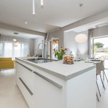 Malu Dream By Interhome *